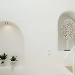 Nano Villa Oia