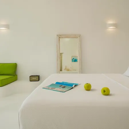 Nano Villa Oia (Santorini)