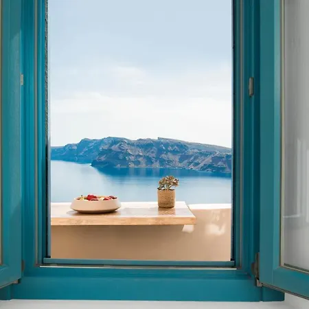 Nano * Oia (Santorini)