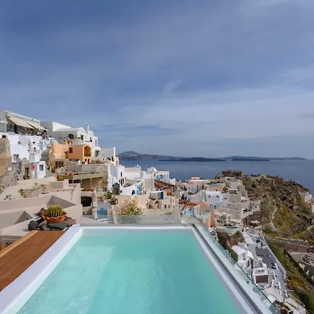 Nano Villa Oia (Santorini)