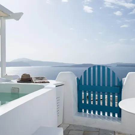 Nano * Oia (Santorini)