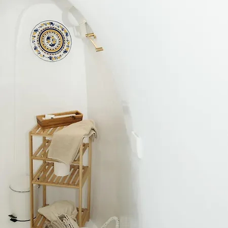 Nano * Oia (Santorini)