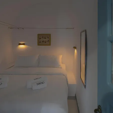 Nano Villa Oia (Santorini)