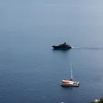Nano Villa Oia (Santorini)