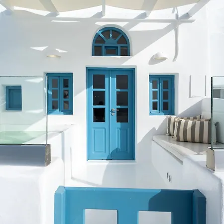 Nano * Oia (Santorini)